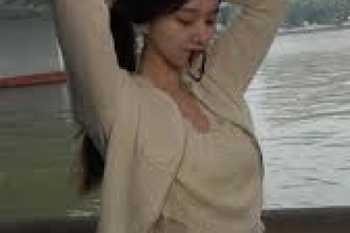 女粉丝“玩暧昧”设局骗走男主播上百万元后竟又在直播间打赏挥霍一空！