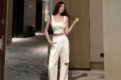 百万网红自导自演自杀一度涨粉2万警方已立案！_中华网