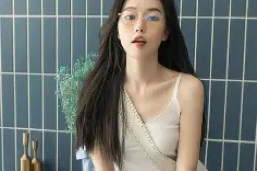 叶珂打破沉默！生女后分手内幕曝光黄晓明感情生活被深扒